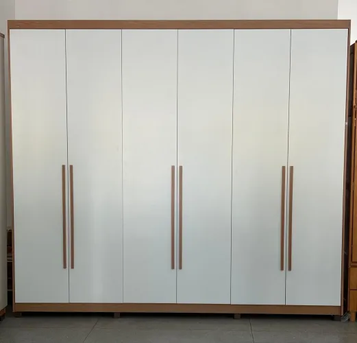 Guarda roupa Brescia