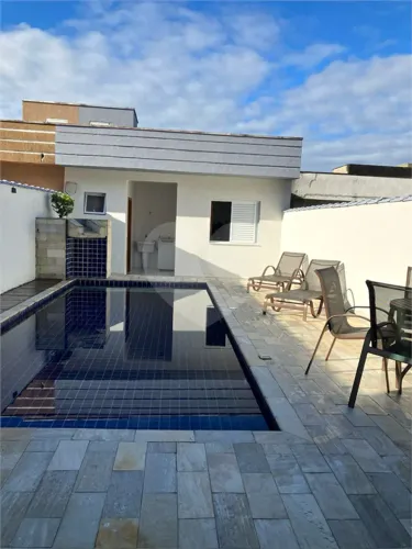 Casa à venda com 4 quartos, sendo 2 suítes, no condomínio Morada da Praia, Bertioga - SP
