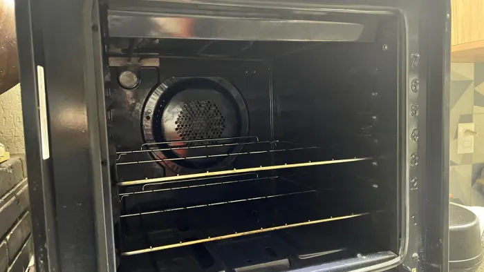 Forno Brastemp de embutir com convecção