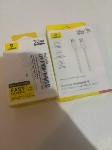 Carregador Baseus 30W + Cabo USB-C Baseus 100W
