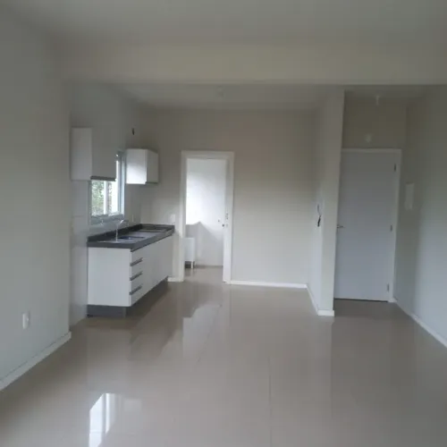 Apartamento semimobiliado - 2 dormitórios (1 suíte) - Dehon - Tubarão/SC