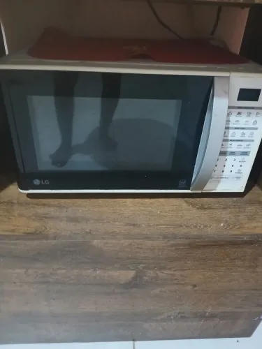 Vendo um micro-ondas