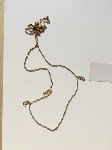 Cordão de ouro