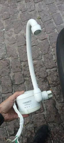 Chuveiro e torneira elétrica