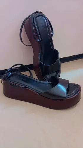 Sandália Plataforma