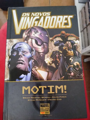 Os novos vingadores Motim