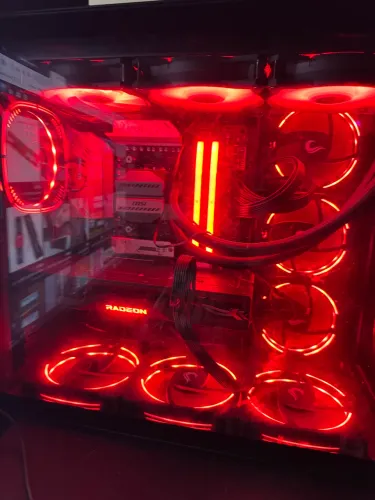 ? MEMÓRIA RAM CORSAIR VENGEANCE RGB DDR5 32GB (2x16GB) 6200MHz CL36