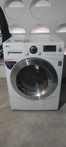 Máquina Lava e Seca LG