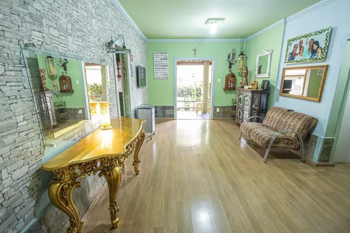 Casa à Venda - Heliópolis, 5 Quartos, 291 m2