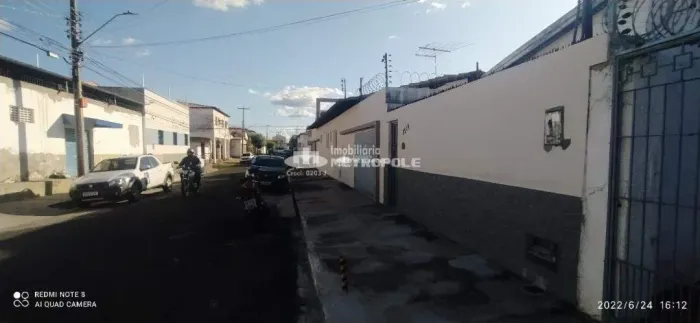 R. SANTA LUZIA - BAIRRO: CENTRO/S