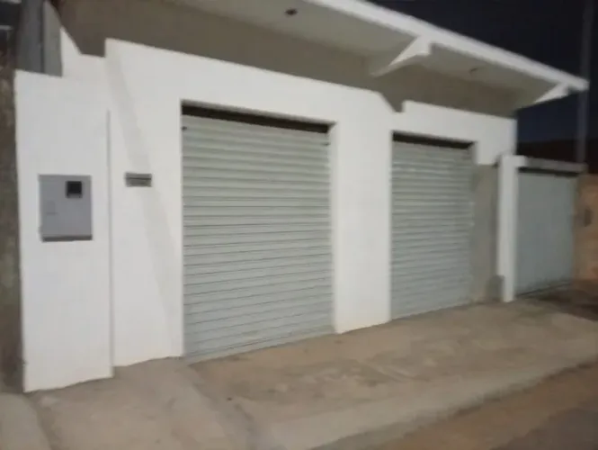ALUGO PONTO COMERCIAL EM BENTÓPOLIS DE MINAS NO CENTRO