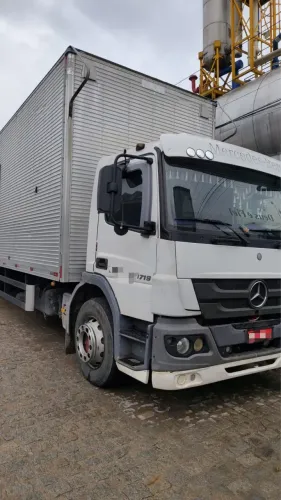 CABINE MERCEDES ATÊGO 1719 COMPLETA | BH-MG