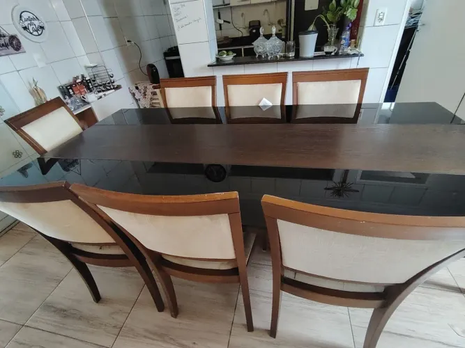 Mesa de jantar 8 lugares