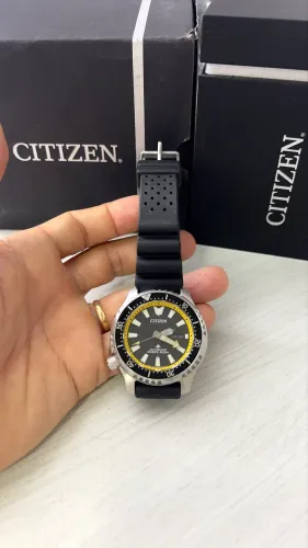 Relógio Citizen Promaster Diver Automático "Fugu" NY0130-08E - Safira