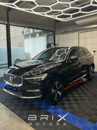 Volvo XC-60 T-8 Plus 2.0 AWD (híbrido) 2023