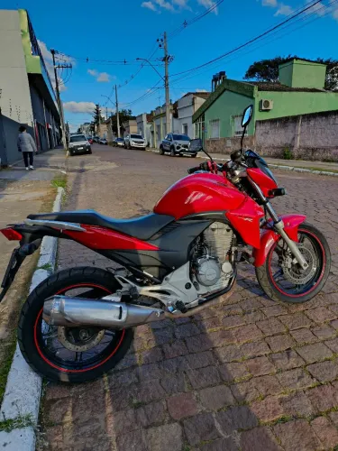 Vendo moto Honda cb 300r flex 2013/14