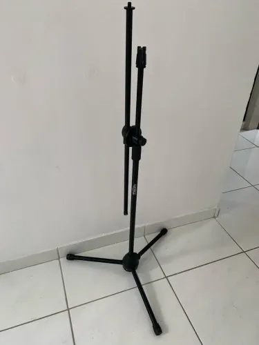 Tripé Microfone Condensador e Dinâmico
