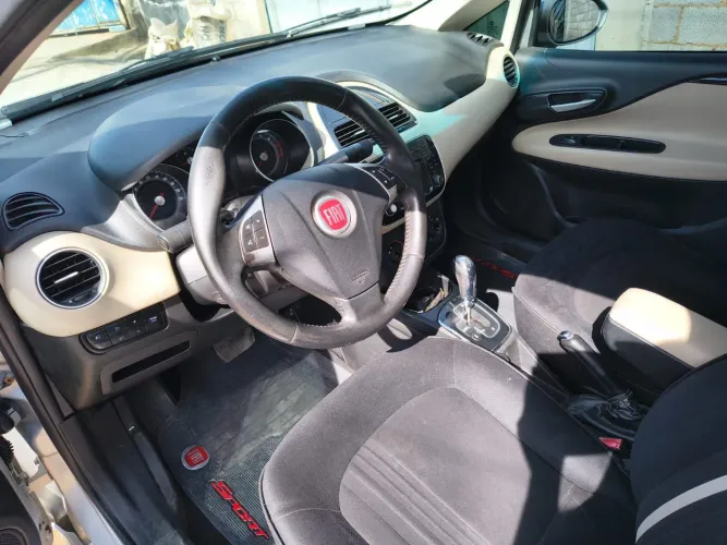 Fiat Linea Essence 1.8 Flex 16V 4P 2016