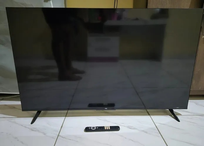 TV TCL COM DEFEITO