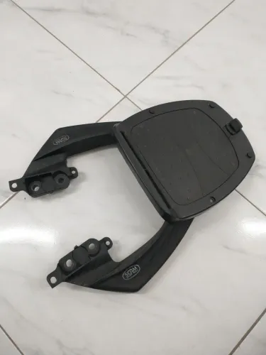 Suporte de baú SCAM FZ15