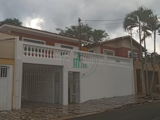 Casa 4 Dorm. Jardim Jerubiaçaba - Águas de São Pedro