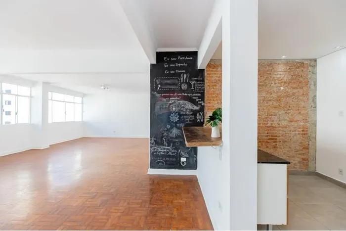 Apartamento a venda, 3 dormitórios, 2 banheiros, 142 mts, na Aclimação - São Paulo