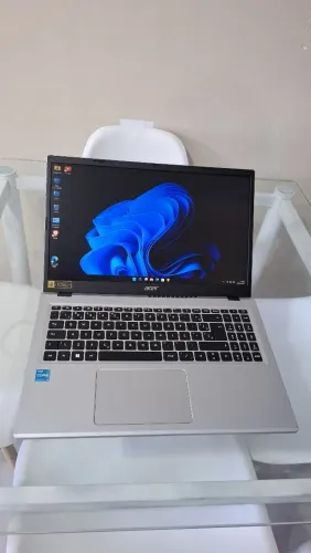 Notebook Acer Aspire 3 i3 11ª Gen | 8GB RAM DDR4 | SSD NVMe 256GB | Tela 15.6" Full HD