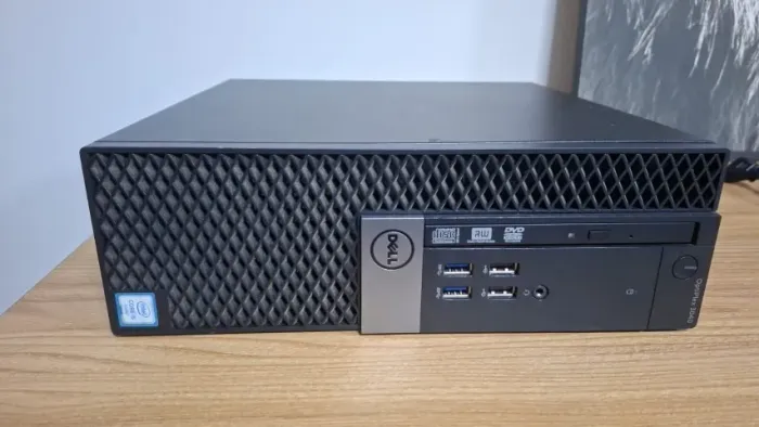 Dell OptiPlex 3040  i5 16GB RAM: Não trava! Ideal para Trabalho e Estudos NÃO PARA JOGOS 