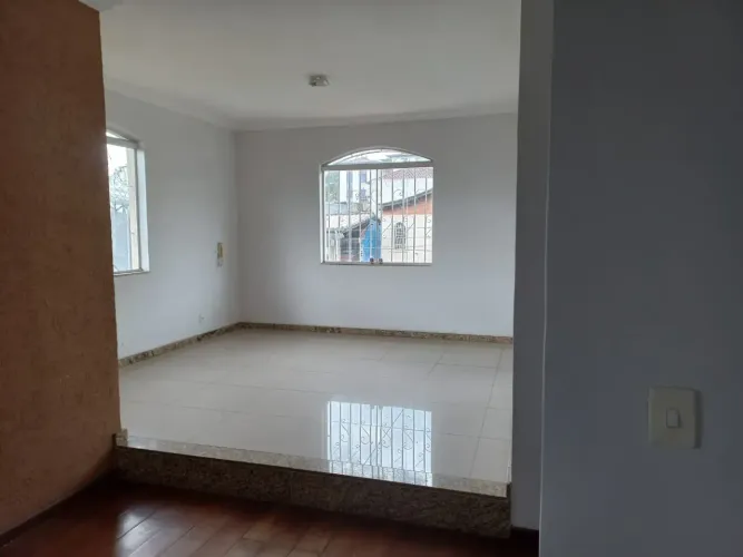 Imóvel para venda e aluguel 200 metros quadrados com 4 quartos em Boa Vista - Belo Horizon