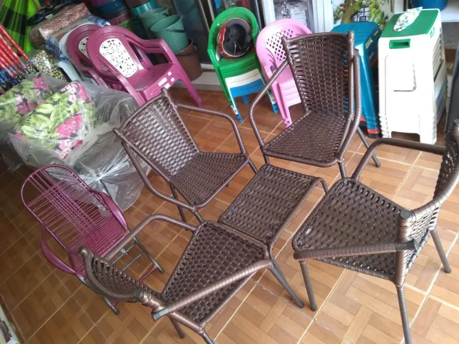 Jogo para terraço em fibra sintética