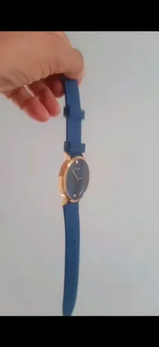 Relógio da guess azul do fundo azul original novo demais 400