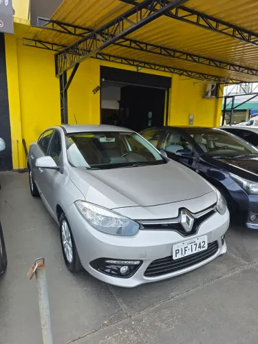 Renault Fluence Sed. Dynamique 2.0 16V Flex Aut. 2015