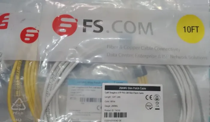 Kit com 6un Cabo de Rede CAT6 Slim FS.com 3m - 28AWG