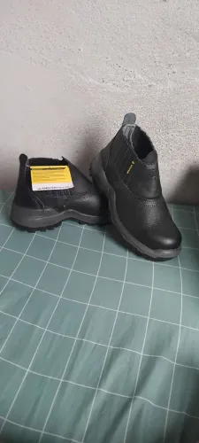 Bota bico de pvc