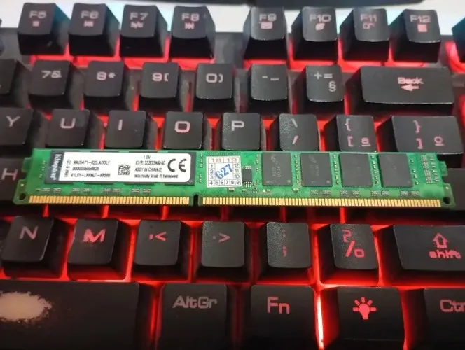 Memória RAM DDR3 4GB 1333MHz Kingston