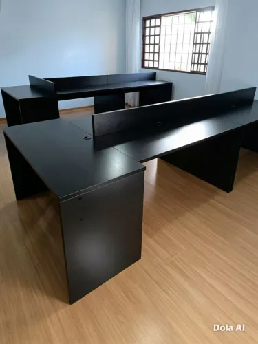 Estação de Trabalho 5 Lugares Nova c/ Divisória 3.06m x 1.06m - Entrego