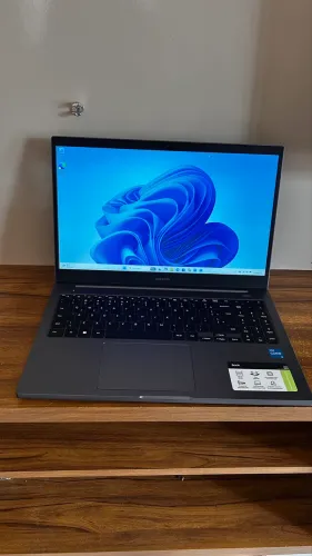 Notebook Samsung Impecável