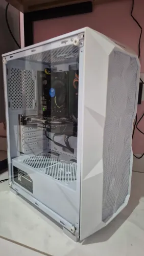 Pc Gamer Rodando Tudo