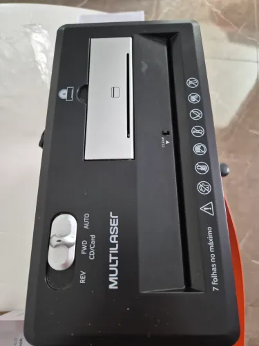 Maquina de picar papel 
