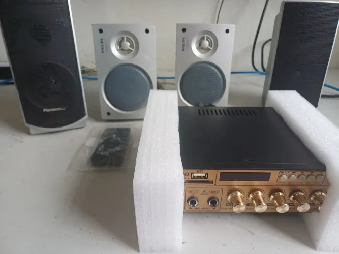 Kit para som ambiente 4 caixas Bluetooth