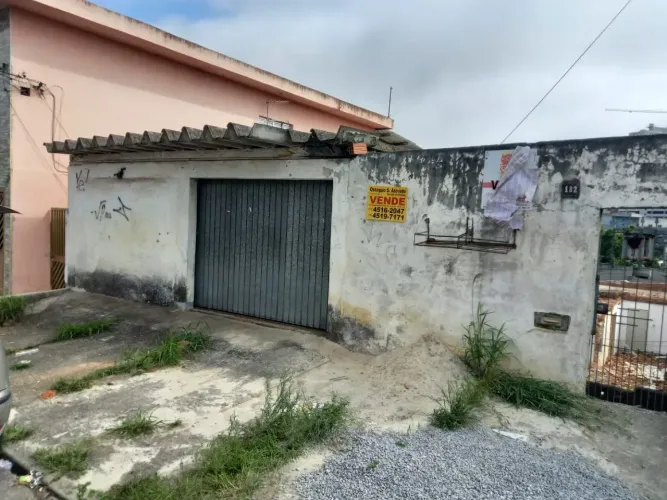 Imóvel para venda possui 260 metros quadrados em Parque das Américas - Mauá - SP