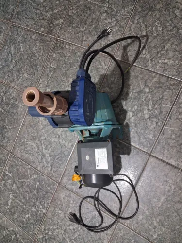 Motobomba auto aspirante 1cv com controlador de pressão lepono
