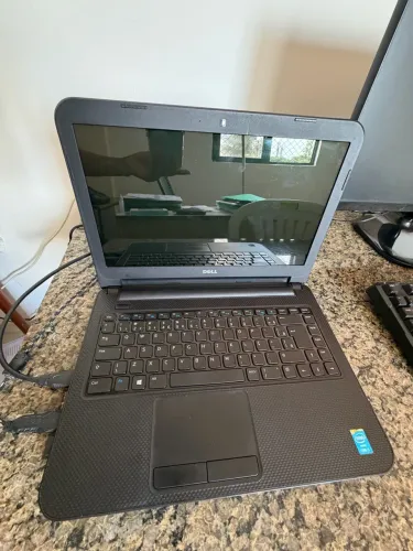 Notebook (02 meses de uso)/ Estado de Novo