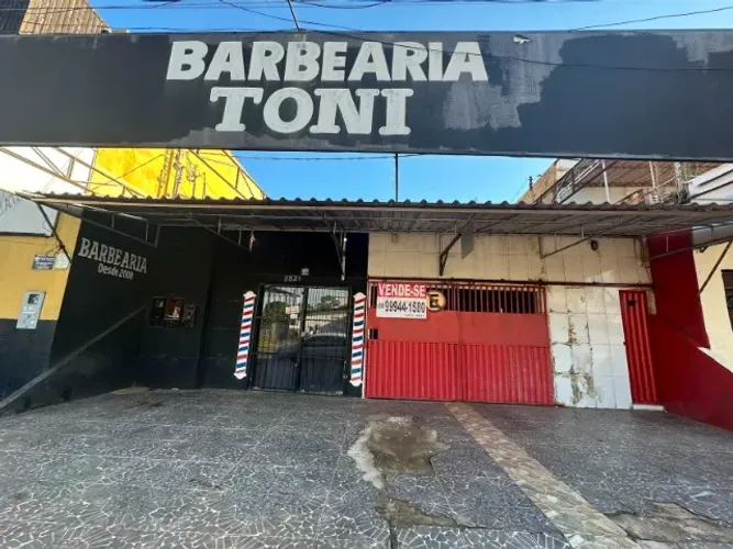 Casa com ponto comercial na Av. Raimundo Cantuária - Nova Porto Velho