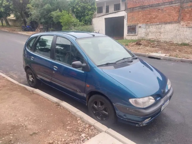 Renault Scenic RXE 2.0 8V 2000