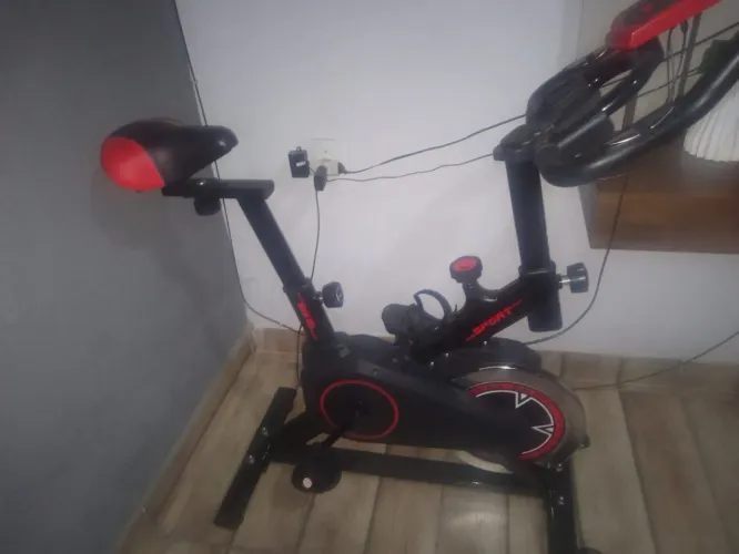 Bicicleta ergométrica spining