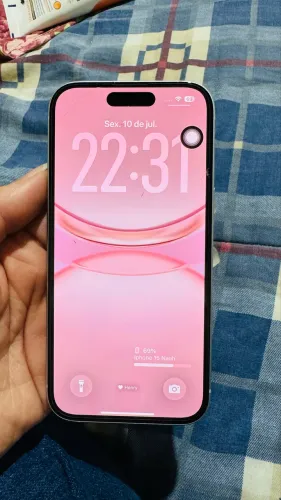iPhone 15 256GB