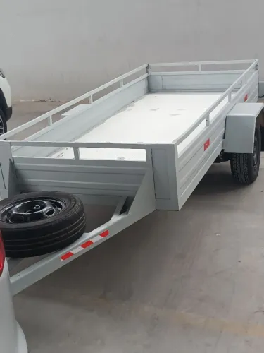 Carretinha para carro nova, 3x1,3 MTS.