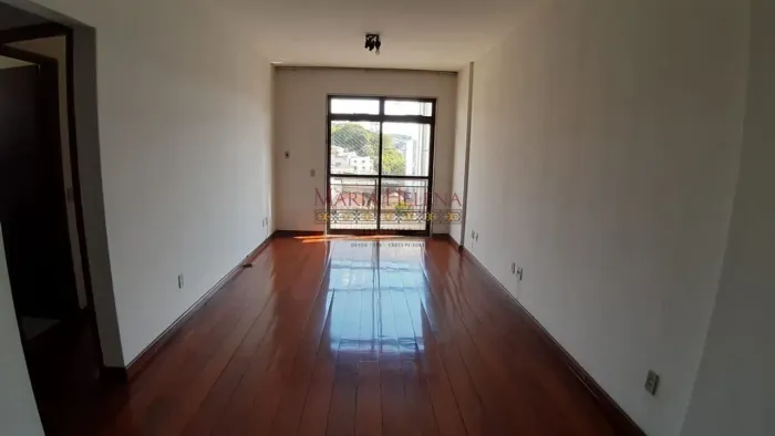 Apartamento em Caxambu, no bairro Centro, à venda.