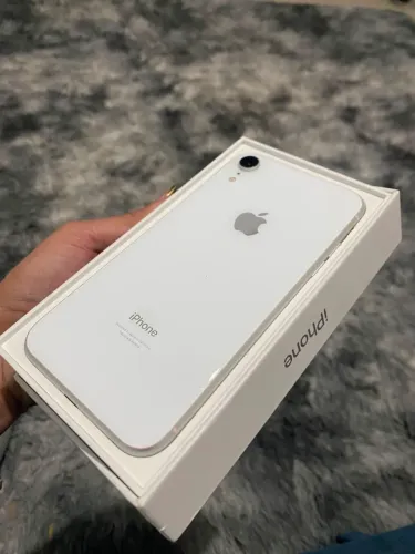 Iphone xr 64 gb